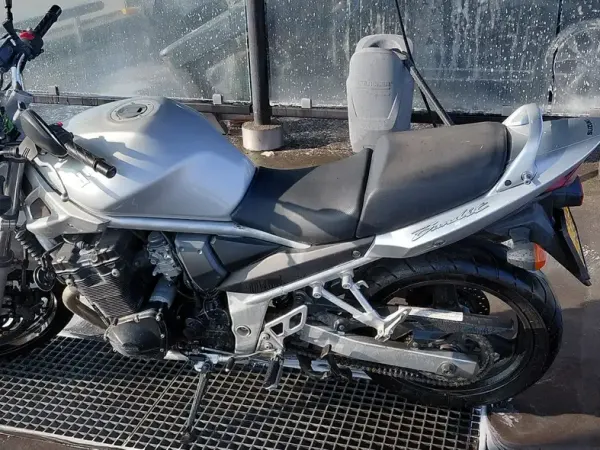 2005 Suzuki GSF 650 - € 3.300 (1/1)