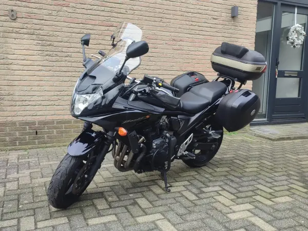 2015 Suzuki GSF 650 - € 4.900 (1/1)
