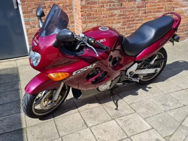 1999 Suzuki GSX F - € 1.000 · Bieden (1/1)