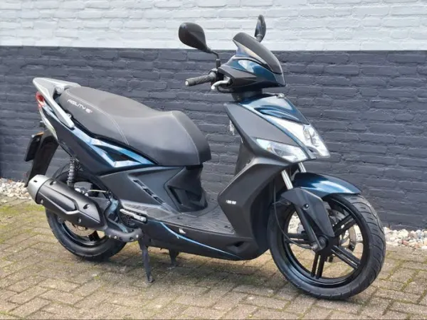 Bouwjaar onbekend Kymco Agility 125 - € 1.595 (1/1)