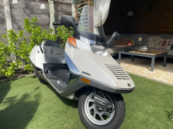 1991 Honda Helix (CN250) 1991 - €2,950 · Bidding (1/1)