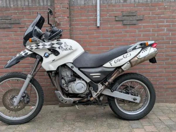 2000 BMW F650GS uit 2000-Goed Onderhouden Enduro - € 1.500 · Bieden (1/1)