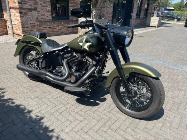 2016 Harley-Davidson FLSS Softail Slim S - € 17.900 · Bieden (1/1)