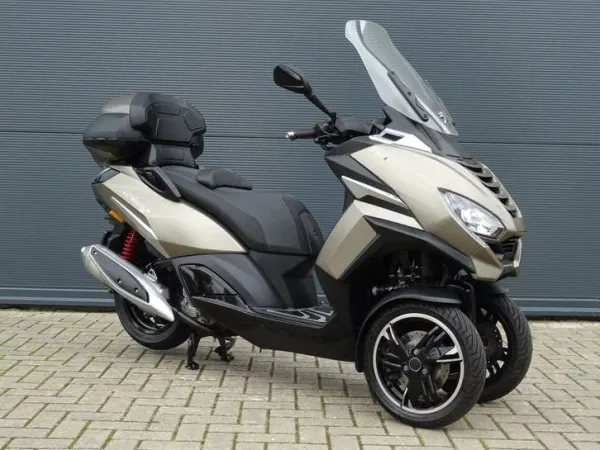 2023 Peugeot Metropolis 400 - Gereserveerd (1/1)