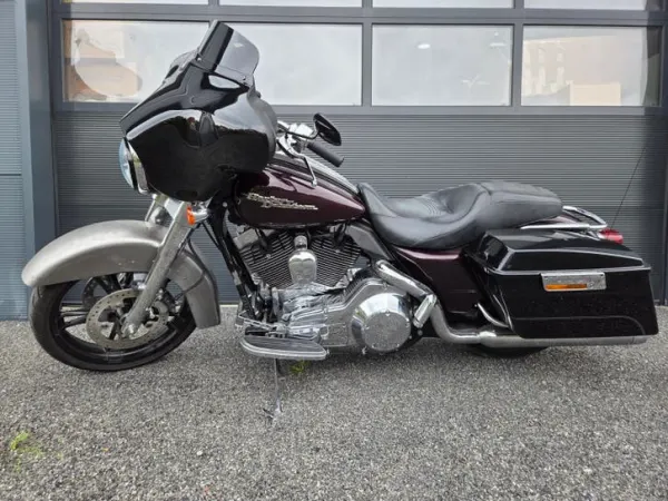 2006 Harley-Davidson Street Glide - € 6.999 · Bieden (1/1)