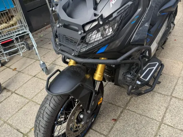 Bouwjaar onbekend Honda x adv 750 - € 13.000 (1/1)
