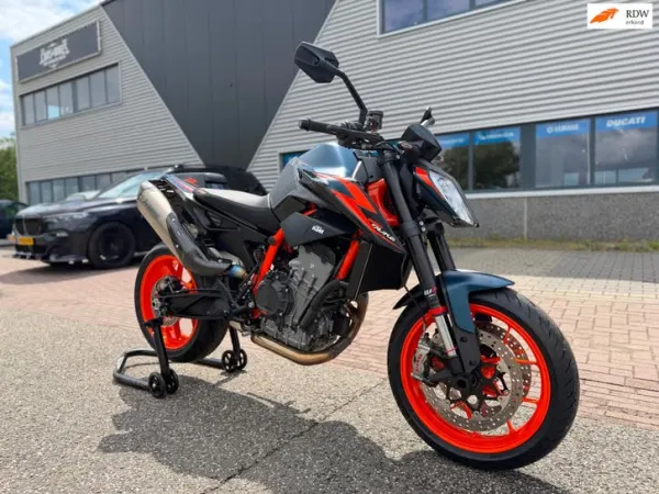 2024 KTM 890 Duke R - €11,250 (1/1)
