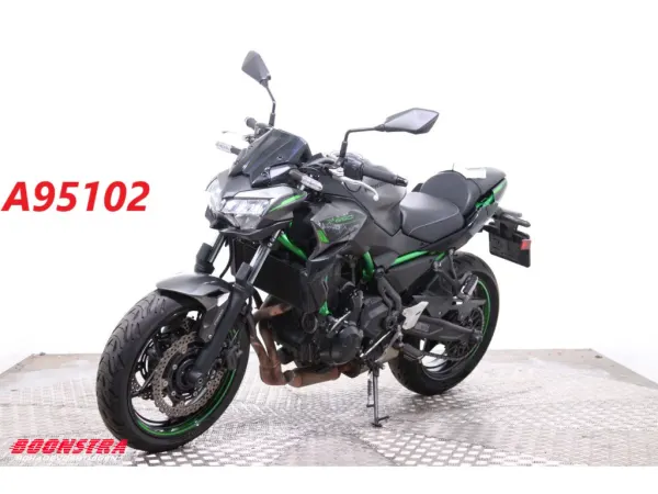 2023 Kawasaki Z650 ABS LED Heizgriffe - €3,450 (1/1)