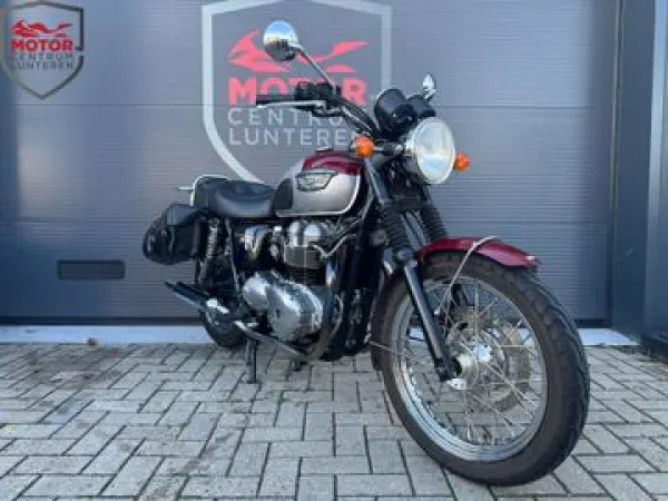2002 Triumph Bonneville - € 4.290 (1/1)