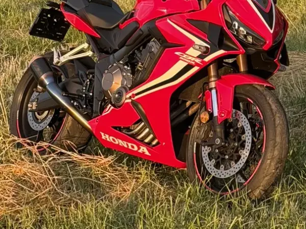 2019 Honda CBR 650 - € 10.000 (1/1)