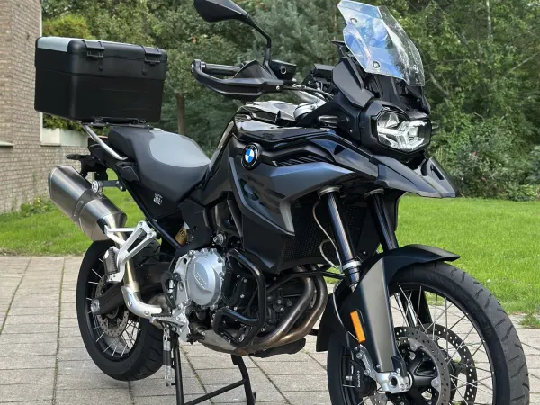 2022 BMW F850GS Triple Black - € 11.450 (1/1)