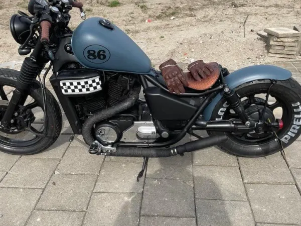 1986 Honda Shadow VT700 uit 1986 - Gereserveerd (1/1)