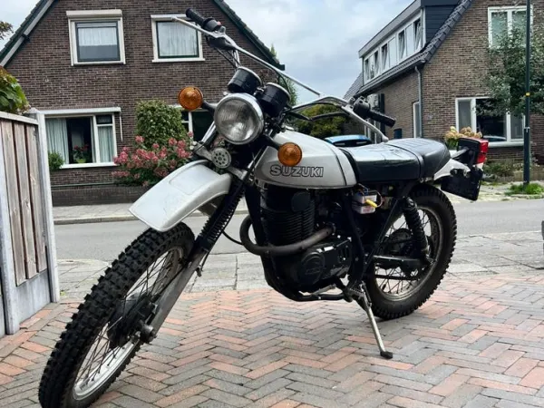 1978 Suzuki SP 370 - € 1.950 · Bieden (1/1)