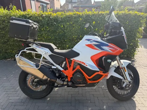 2025 KTM 1290 Super Adventure R-2025 - € 15.500 · Bieden (1/1)