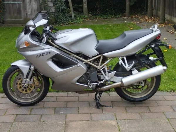 1998 Ducati ST 2 - €1,650 · Bidding (1/1)