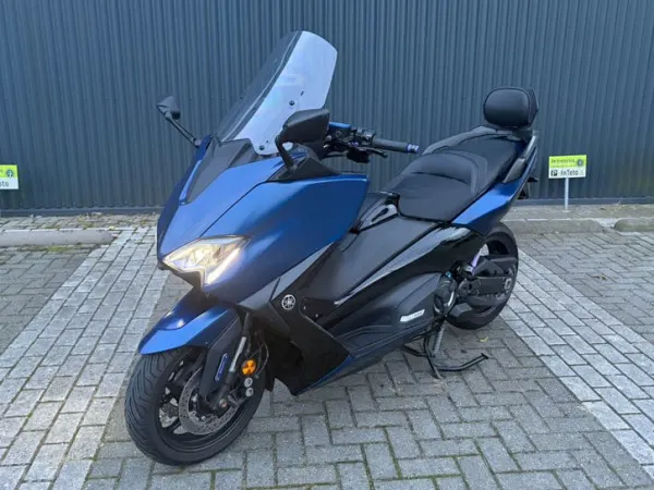2017 Yamaha Tmax 530 DX 2017 | Full Option | Akrapovic - € 7.490 (1/1)