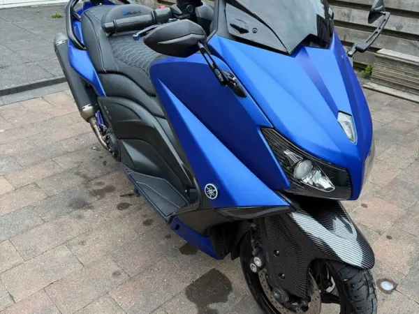 2012 Yamaha Tmax 530 Uniek Customize - € 5.950 · Bieden (1/1)