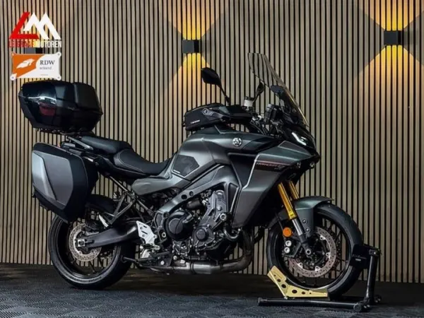 2023 Yamaha Tracer 9 GT-2023-Topkoffer-Quickshifter - €13,999 (1/1)