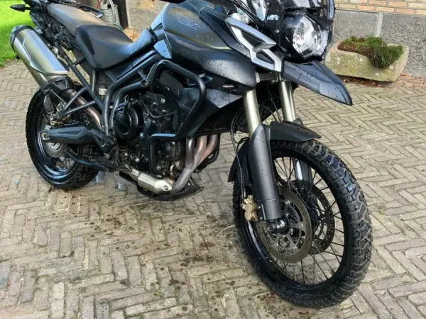 Year unknown Triumph Tiger 800 abs - €5,500 · Bidding (1/1)