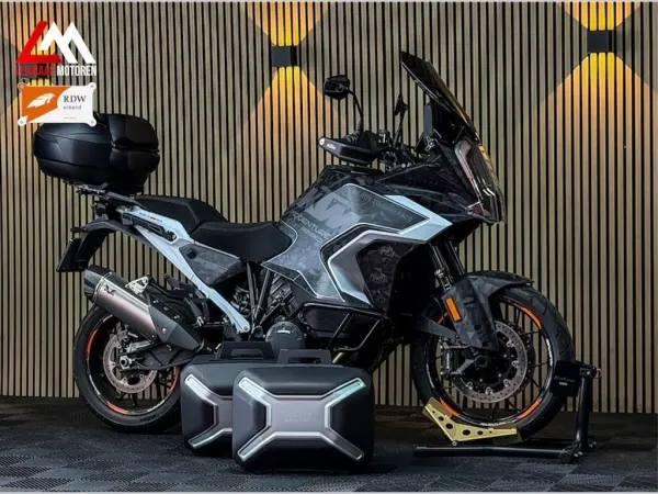 2024 KTM 1290 Super Adventure S - € 19.999 (1/1)