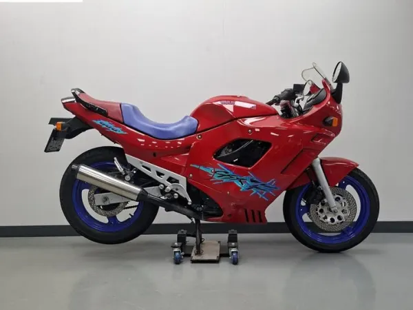 1996 Suzuki GSX 600 F, 1e eigenaar, Weinig Kilometers - € 2.199 (1/1)