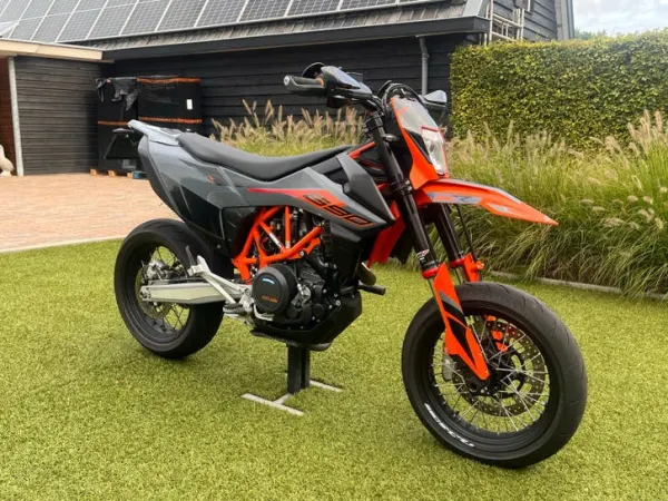 Year unknown KTM 690 SMC R - €8,750 (1/1)