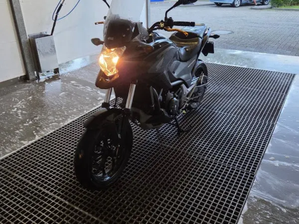 Bouwjaar onbekend Honda NC750X - € 4.750 · Bieden (1/1)