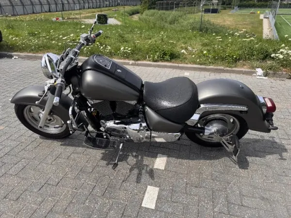 1999 Suzuki Intruder 1500 - € 3.500 · Bieden (1/1)