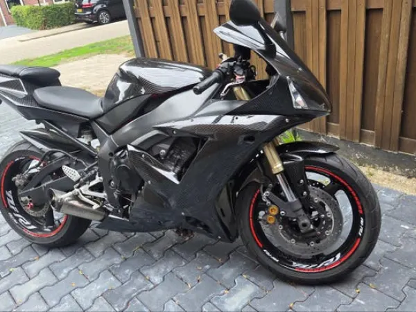 Year unknown Yamaha R1-Carbon details, Lage Kilometerstand - Bidding (1/1)