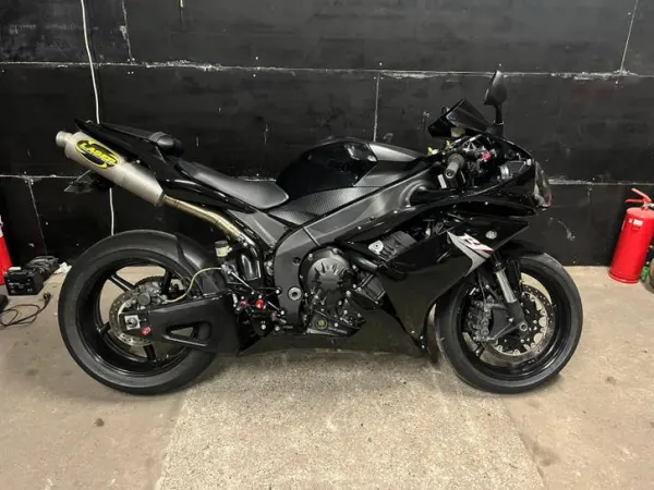 2007 Yamaha r1 2007 - € 5.750 (1/1)