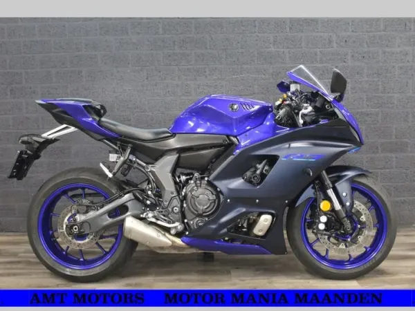 2022 Yamaha R7 (bj 2022) 22,325 km Quickshifter 35KW Geschikt - €10,450 (1/1)
