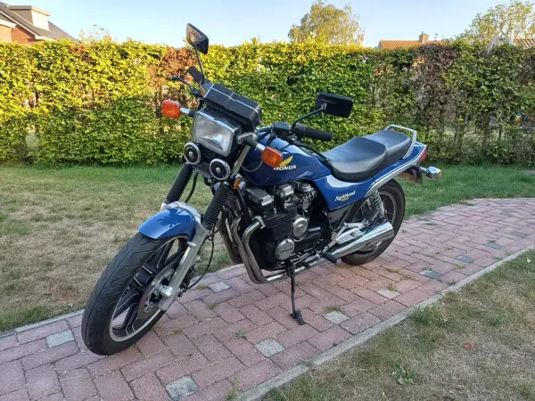 1984 Honda CB 600 - €1,400 (1/1)