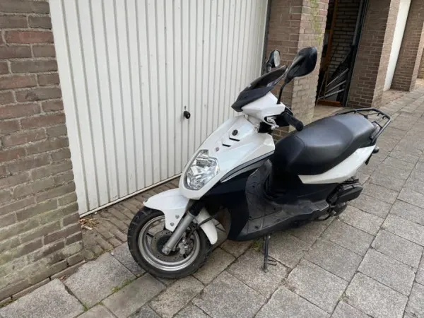 Year unknown SYM Motorscooter sym - €675 (1/1)