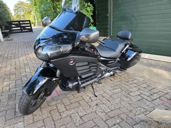 2014 Honda Gold Wing - €16,995 · Bidding (1/1)