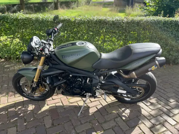 2007 Triumph Street Triple 675 - €4,250 · Bidding (1/1)
