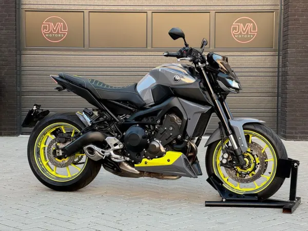 2017 Yamaha MT 09 ABS - € 8.799 (1/1)
