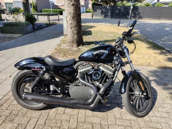 2012 Harley-Davidson Harley Sportster XL883N uit 2012 - €7,700 · Bidding (1/1)
