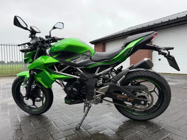 Bouwjaar onbekend Kawasaki Z125-Perfecte Beginnersmotor (A1 rijbewijs) - € 4.250 (1/1)