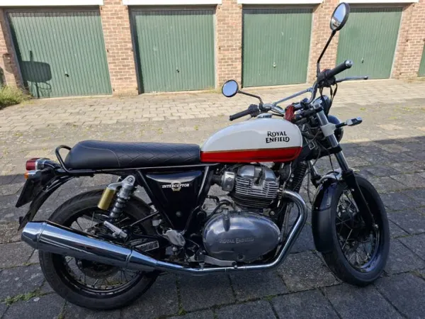 2020 Royal Enfield Interceptor Baker 650 ! - € 4.200 · Bieden (1/1)