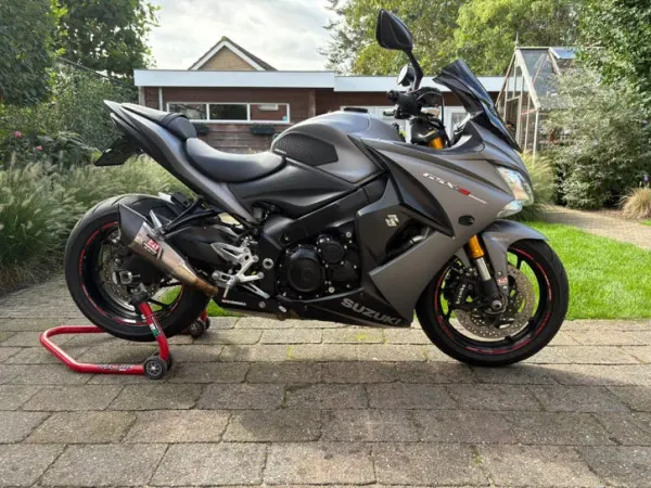 2015 Suzuki GSX-S1000F ABS | 2015 |Yoshimura|ECU Flash |SW-Motech - €7,495 (1/1)
