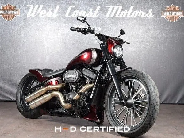 2020 Harley-Davidson Softail - €29,950 · Bidding (1/1)