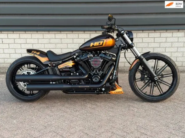 2020 Harley-Davidson Softail Custom - € 23.750 (1/1)