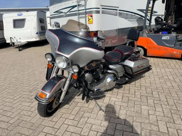 1993 Harley-Davidson Electra Glide Classic 90th Anniversary - €8,450 (1/1)