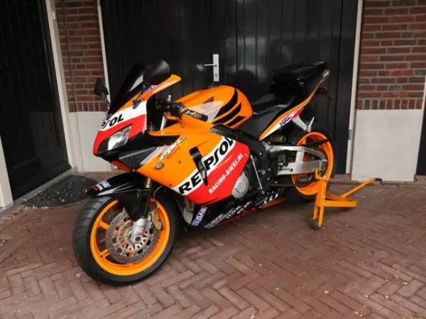 Bouwjaar onbekend Honda CBR 600 RR - Bieden (1/1)