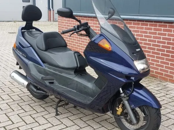 2000 Yamaha Majesty 250 - € 750 (1/1)