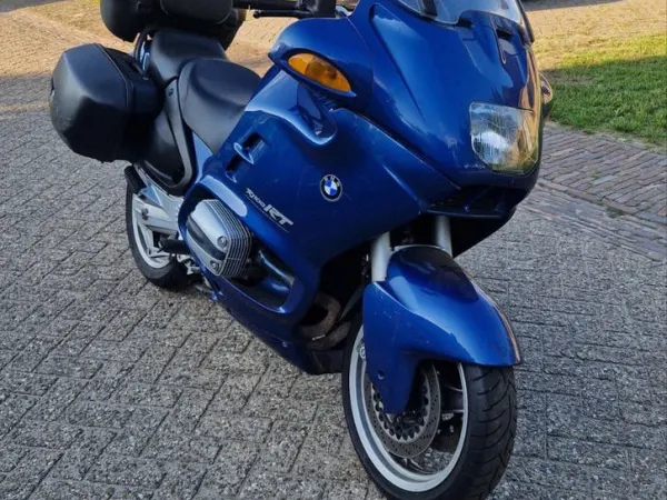 Bouwjaar onbekend BMW R 1100 RT - € 1.200 · Bieden (1/1)