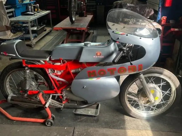 Year unknown Benelli Motobi - Price on request (1/1)