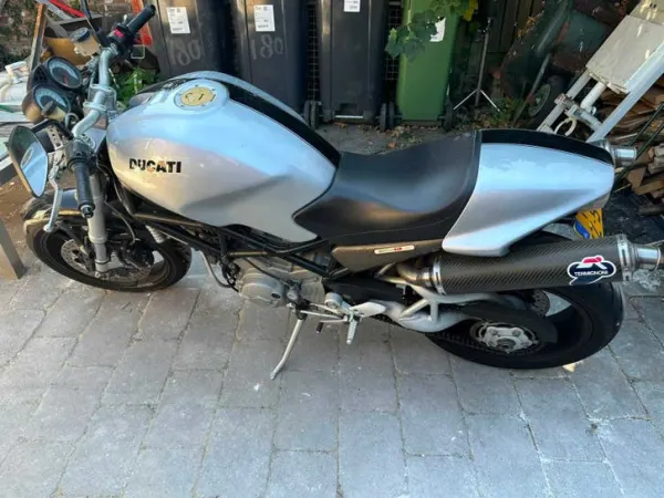 Bouwjaar onbekend Ducati Monster 1000 - Prijs op aanvraag (1/1)