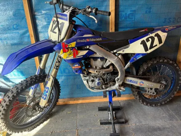 Year unknown Yamaha YZ 450 F - €3,000 · Bidding (1/1)