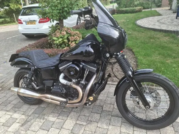 2015 Harley-Davidson HD Fxdb 2015 ABS Topstaat KOOPJE;;; 8950.EURO - €8,950 · Bidding (1/1)